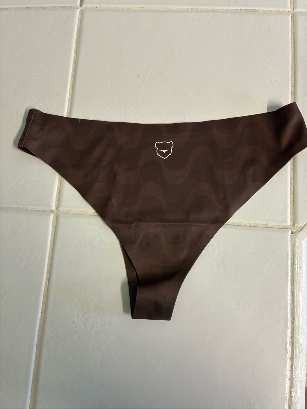 Brown Seamless Bikini Bottom with Subtle Wave Print